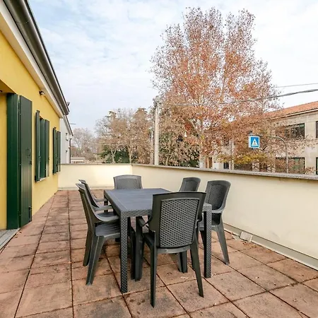 Charme Padovano Con Terrazza * Padua